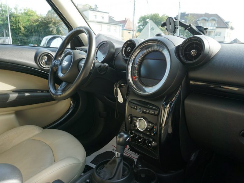 Mini Countryman polski salon, Countryman