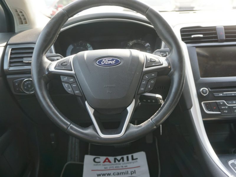 Ford Mondeo zarejestrowany, ubezpieczony, I rej. 2017 r. Mk5 (2014-)