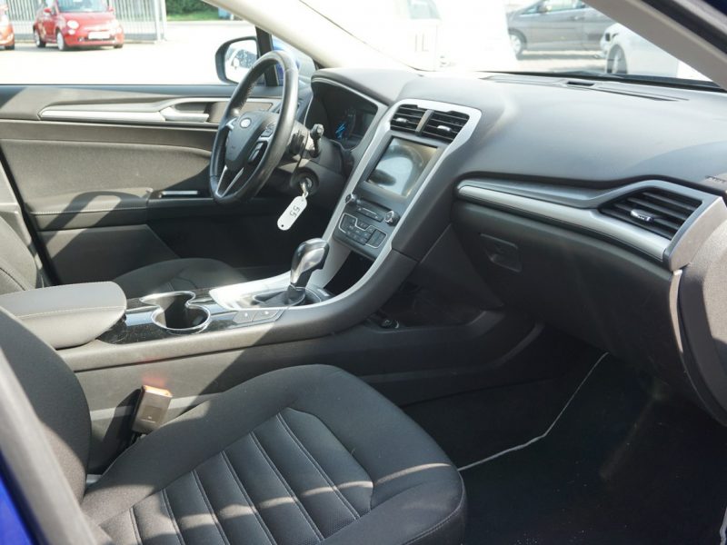 Ford Mondeo zarejestrowany, ubezpieczony, I rej. 2017 r. Mk5 (2014-)