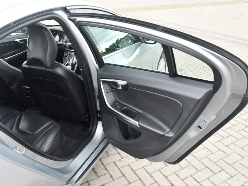 Volvo S60 1,6hdi DUDKI11 Kam.Cof.Navigacja.Automat.Skóry.Asystent.Podg.Fot.Pamię II (2010-)