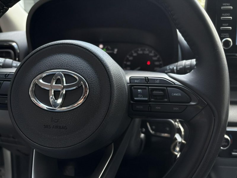 Toyota Yaris 1.5 HSD COMFORT + czujniki parkowania, salon PL, gwarancja, FV23% IV (2020-)