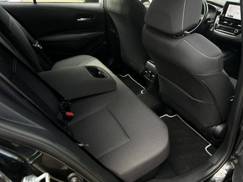 Toyota Corolla 1.8 Hybrid COMFORT TECH, salon Polska, gwarancja, FV23% Seria E16 (2012-)