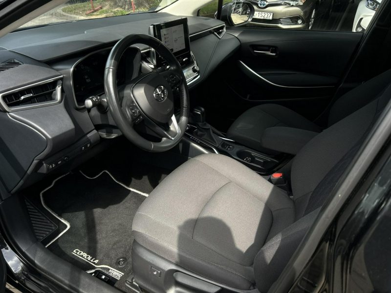 Toyota Corolla 1.8 Hybrid COMFORT TECH, salon Polska, gwarancja, FV23% Seria E16 (2012-)