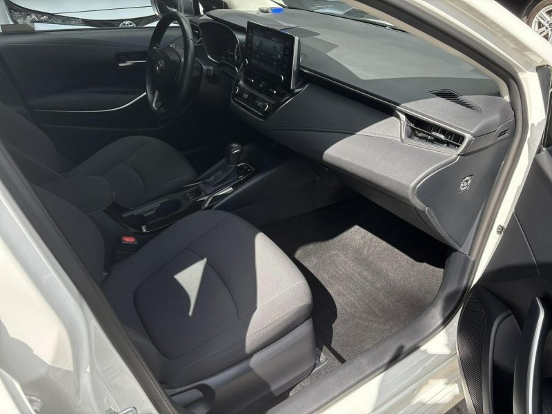 Toyota Corolla 1.8 Hybrid COMFORT, salon Polska, gwarancja, FV23% Seria E16 (2012-)