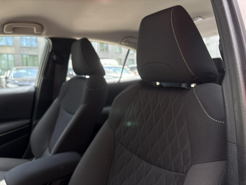 Toyota Corolla 1.8 Hybrid COMFORT, salon Polska, gwarancja, FV23% Seria E16 (2012-)