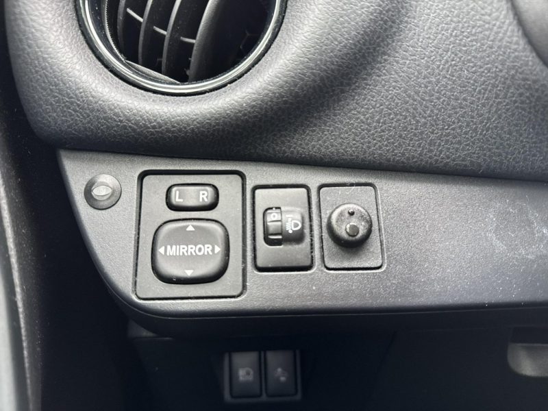 Toyota Yaris Toyota YARIS 1,5 Hybrid Active /Bezwypadkowy/Serwisowany w ASO/ III (2011-2019)
