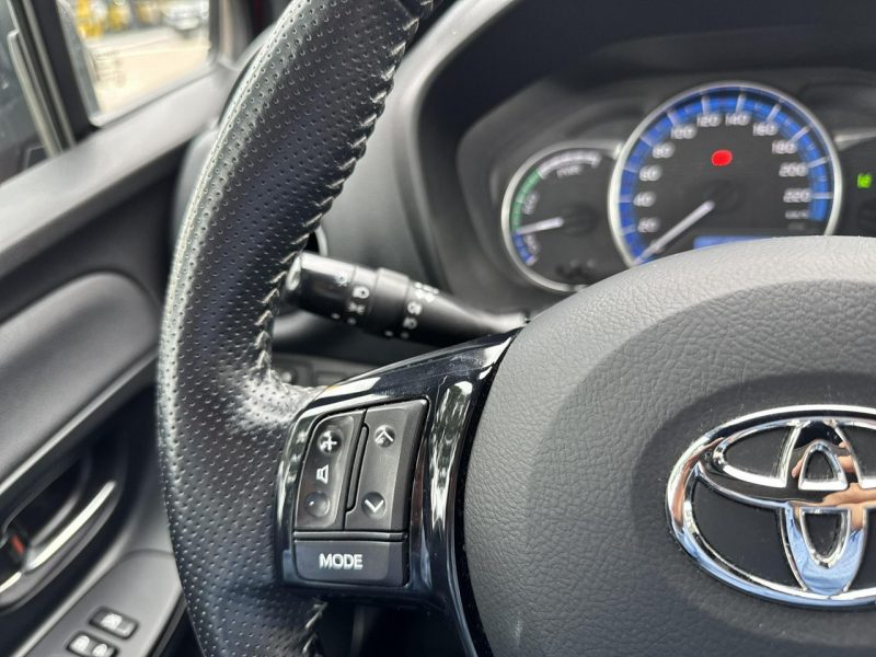 Toyota Yaris Toyota YARIS 1,5 Hybrid Active /Bezwypadkowy/Serwisowany w ASO/ III (2011-2019)