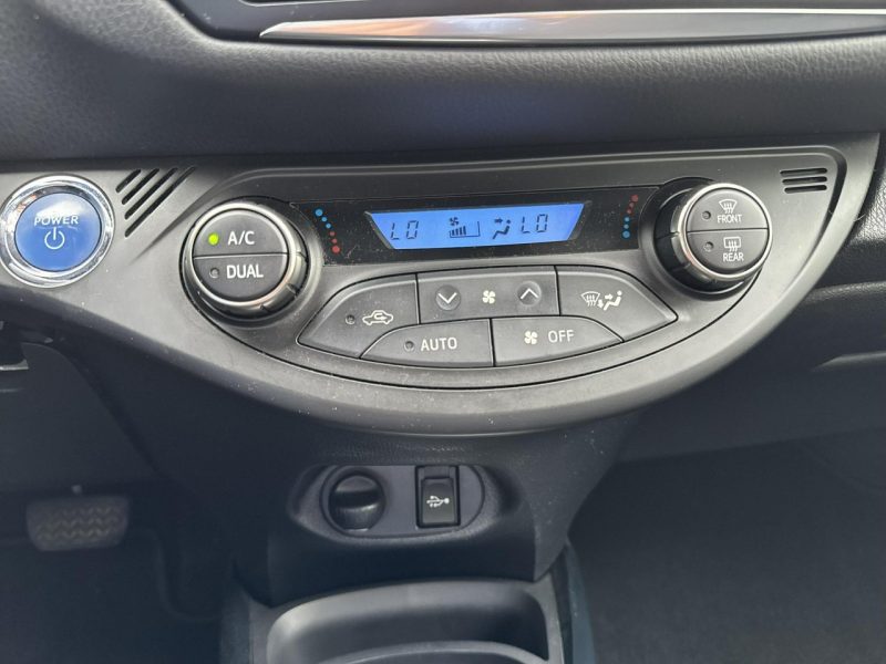 Toyota Yaris Toyota YARIS 1,5 Hybrid Active /Bezwypadkowy/Serwisowany w ASO/ III (2011-2019)