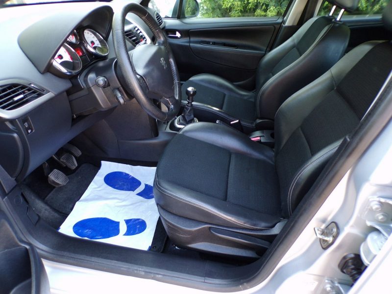 Peugeot 207 Klima /Solardach /SW /Gwarancja /1,6 /HDI /2012