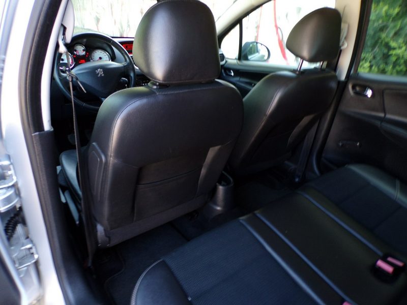 Peugeot 207 Klima /Solardach /SW /Gwarancja /1,6 /HDI /2012