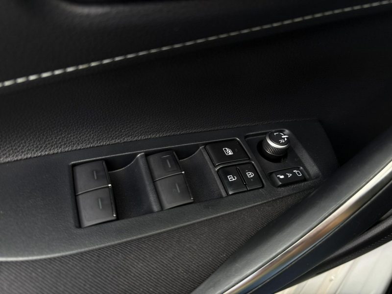 Toyota Corolla 1.8 Hybrid COMFORT TECH, salon Polska, gwarancja, FV23% Seria E16 (2012-)