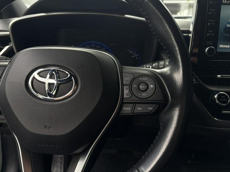 Toyota Corolla 1.8 Hybrid COMFORT TECH, salon Polska, gwarancja, FV23% Seria E16 (2012-)