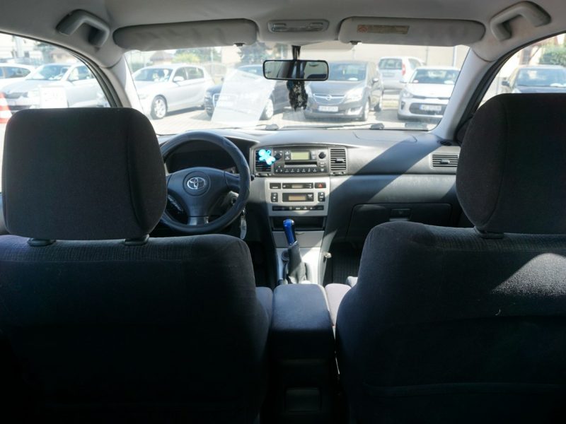 Toyota Corolla zarejestrowany, ubezpieczony, polski salon Seria E12 (2001-2007)