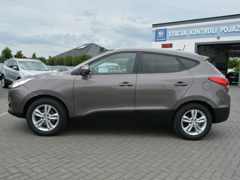 Hyundai ix35 2.0i Automat 100% bezwypadkowy Serwis Skóra Navi Kamera 151 tys.km.