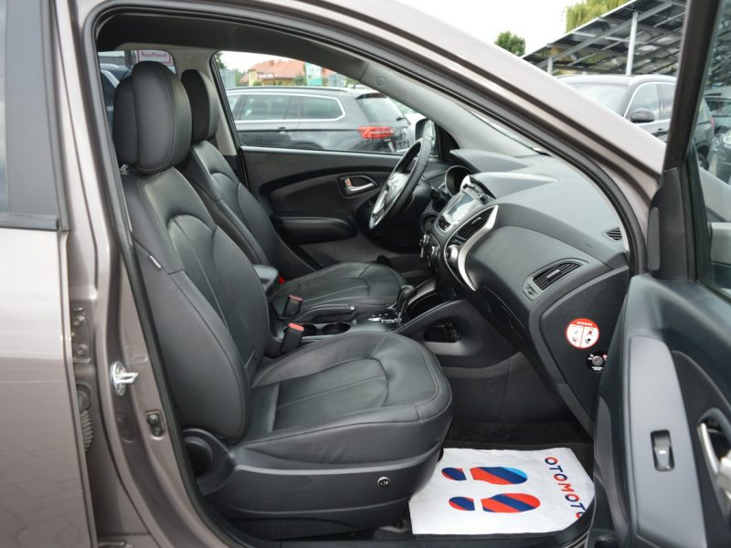 Hyundai ix35 2.0i Automat 100% bezwypadkowy Serwis Skóra Navi Kamera 151 tys.km.