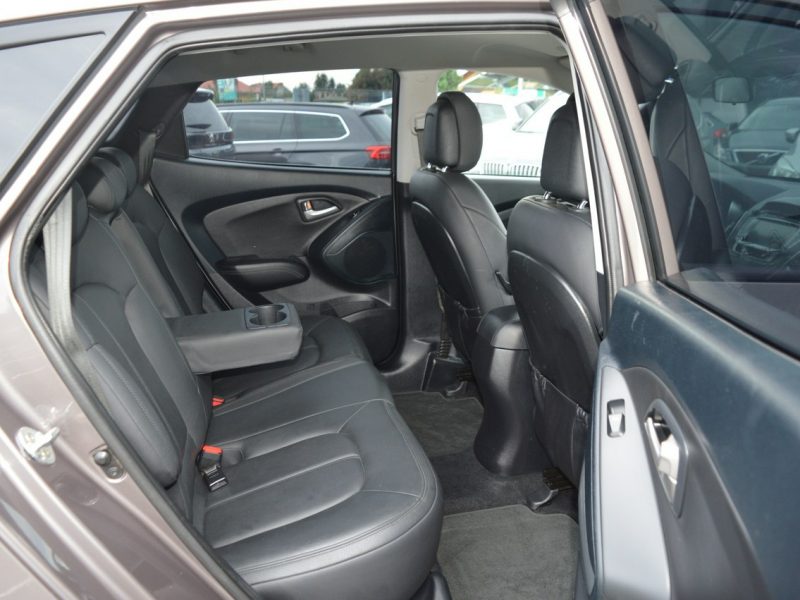 Hyundai ix35 2.0i Automat 100% bezwypadkowy Serwis Skóra Navi Kamera 151 tys.km.