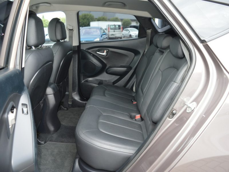 Hyundai ix35 2.0i Automat 100% bezwypadkowy Serwis Skóra Navi Kamera 151 tys.km.
