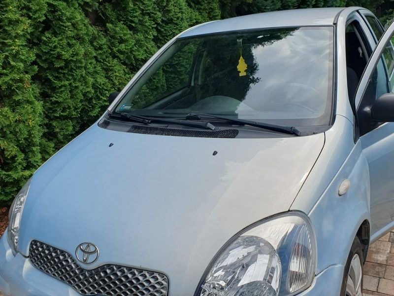 Toyota Yaris Telefon: 695_389_757 Lokalizacja: Koziegłowy I (1999-2005)