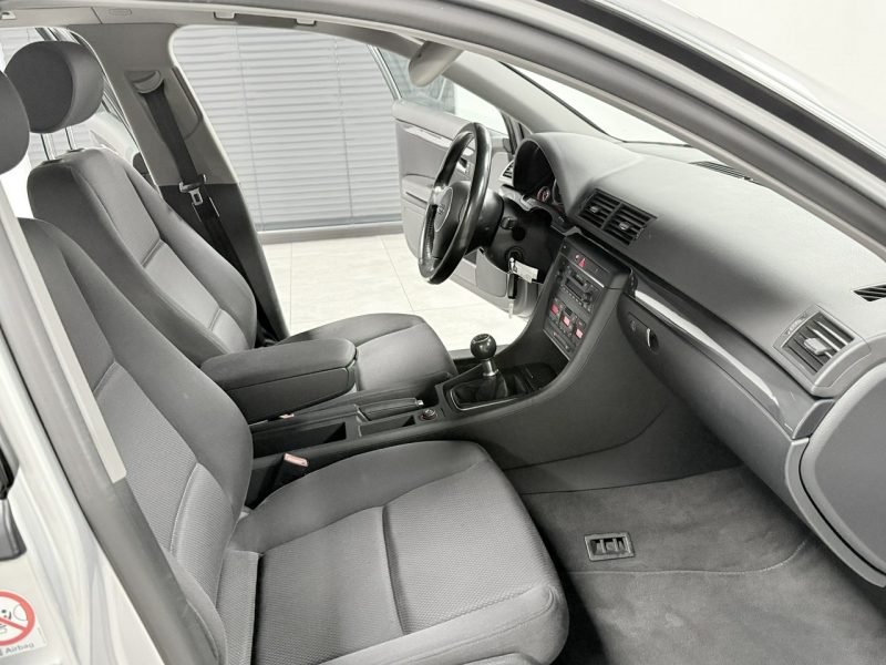 Audi A4 2.0 MPI 130KM ALT*Ambiente * Klimatronic * Relingi * Isofix * Lifting B6 (2000-2004)