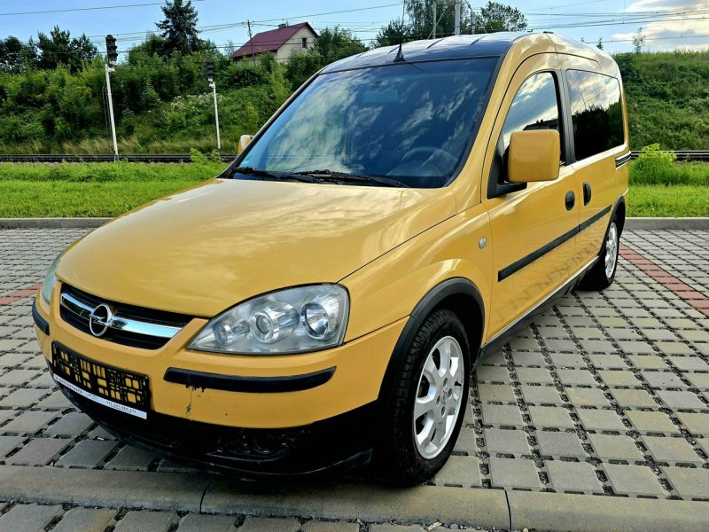 Opel Combo Opel Combo Tour 1.4 C (2001-2011)