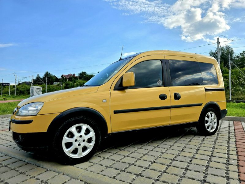 Opel Combo Opel Combo Tour 1.4 C (2001-2011)
