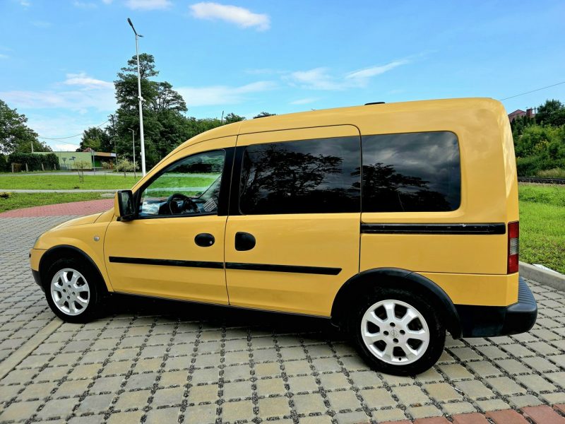 Opel Combo Opel Combo Tour 1.4 C (2001-2011)