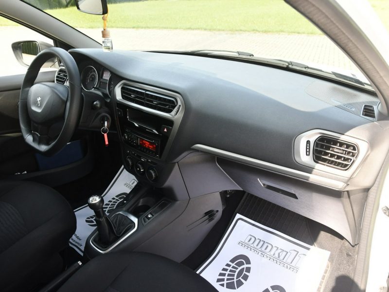 Peugeot 301 1,2benz Polska Salon!,Serwis.Klimatyzacja.El.szyby.Centralka,kredyt.OK