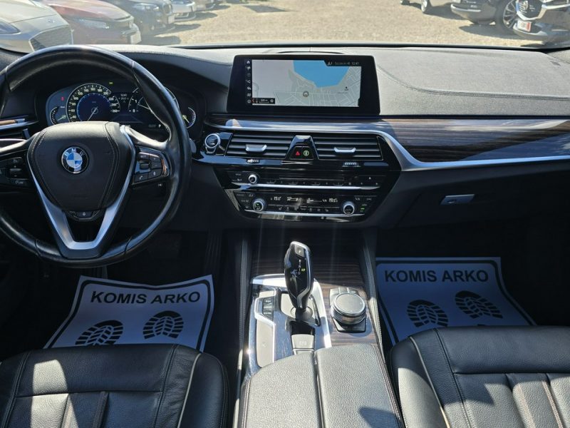 BMW 520 Luxury Line, M-Pakiet, CarPlay, Full LED G30/G31 (2017-2023)