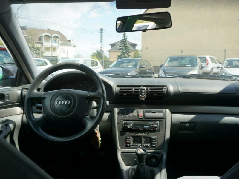 Audi A4 zarejestrowany, ubezpieczony B5 (1995-2001)