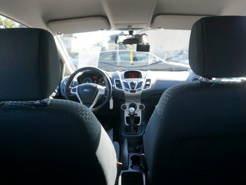 Ford Fiesta zewnętrznie stylizowana na ST, sprawna, dynamiczna, Mk7 (2008-)