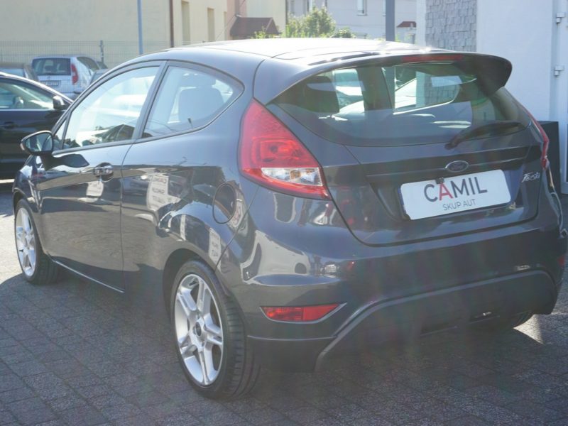 Ford Fiesta zewnętrznie stylizowana na ST, sprawna, dynamiczna, Mk7 (2008-)