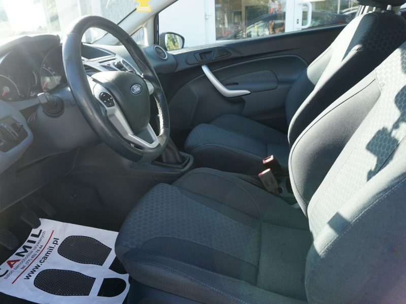 Ford Fiesta zewnętrznie stylizowana na ST, sprawna, dynamiczna, Mk7 (2008-)
