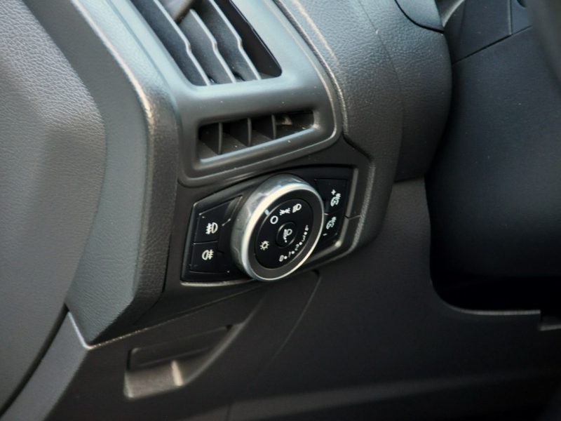 Ford Focus 1.5TDCi(120KM)*Lift*Duża Navi*Klimatronik*Automat*Welur*Reling*Alu16" Mk3 (2010-2018)