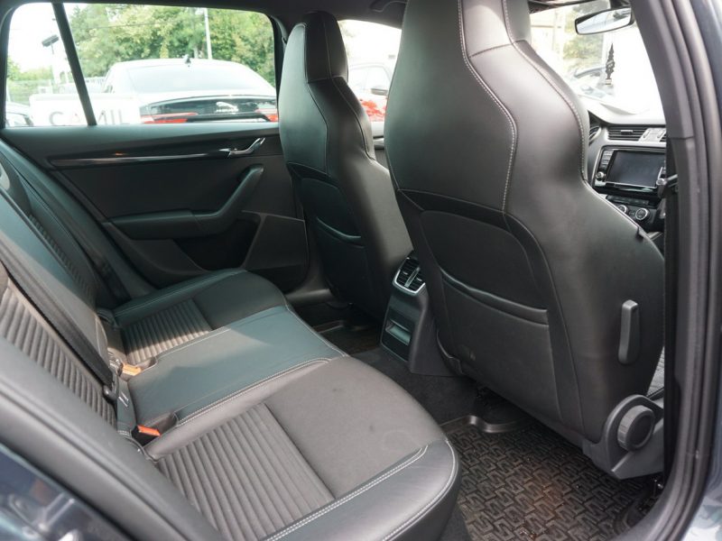 Škoda Octavia zarejestrowany ,ubezpieczony, f-ra 23% , skrzynia DSG, VRS III (2013-)