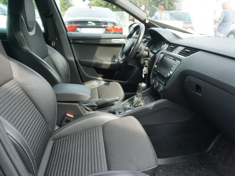 Škoda Octavia zarejestrowany ,ubezpieczony, f-ra 23% , skrzynia DSG, VRS III (2013-)