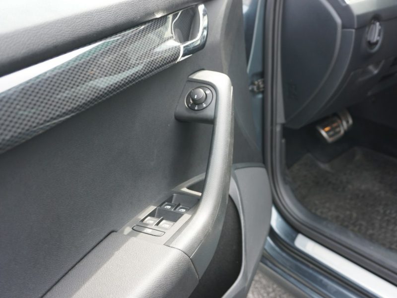 Škoda Octavia zarejestrowany ,ubezpieczony, f-ra 23% , skrzynia DSG, VRS III (2013-)