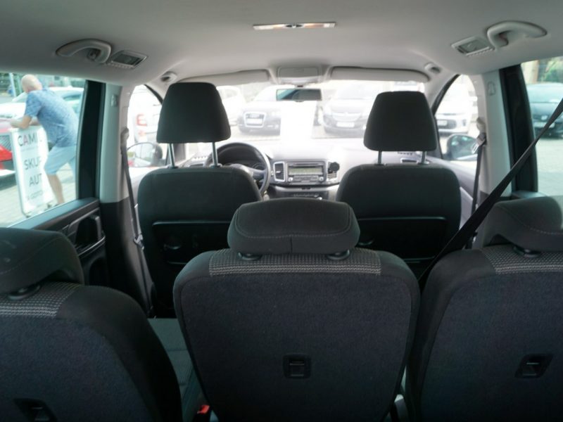 Volkswagen Sharan w wersji 7 osobowej z fajnym wyposażeniem i roczną gwarancją w cenie, II (2010-)