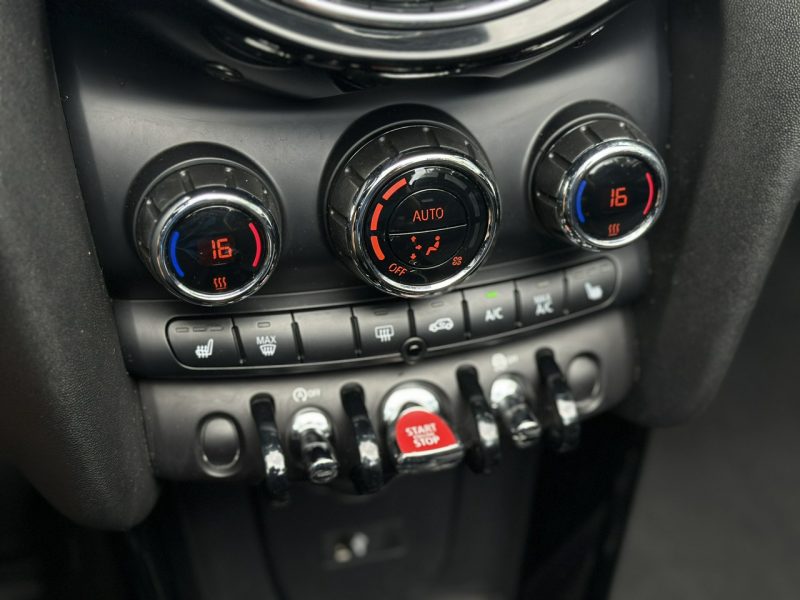 Mini Cabrio Mini Cabrio Bogata wersja 38tkm Model 2019 II (2009-)