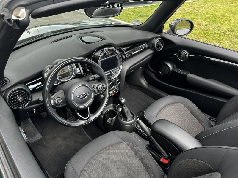 Mini Cabrio Mini Cabrio Bogata wersja 38tkm Model 2019 II (2009-)