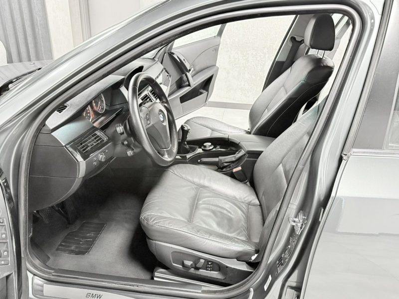 BMW 520 2.2 170KM * Szyberdach * Bi-Xenon adaptacyjny * Manual * Navi * Alu 18 E60 (2003-2010)