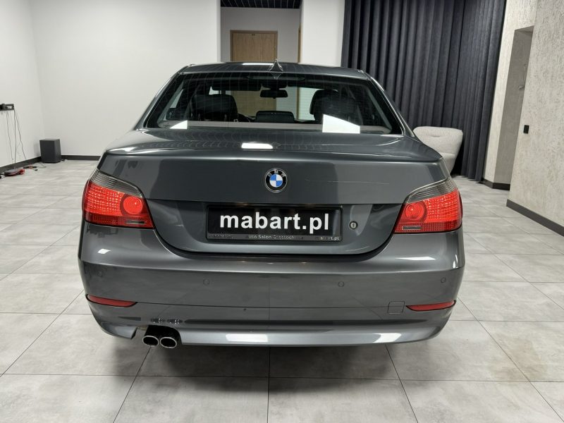BMW 520 2.2 170KM * Szyberdach * Bi-Xenon adaptacyjny * Manual * Navi * Alu 18 E60 (2003-2010)
