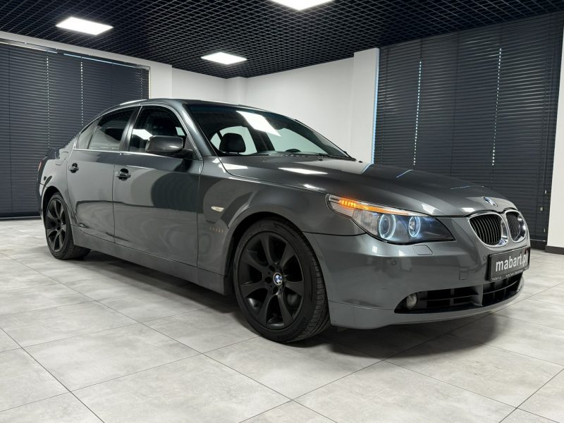 BMW 520 2.2 170KM * Szyberdach * Bi-Xenon adaptacyjny * Manual * Navi * Alu 18 E60 (2003-2010)
