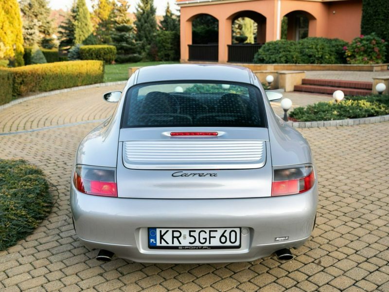Porsche 911 Carrera 300 KM 996. Japonia. Bezwypadkowa. 996 (1997-2006)