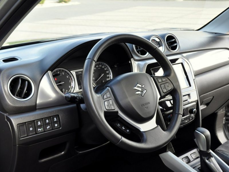 Suzuki Vitara 1.6i(120KM)*4x4*Radar*Full Led*Navi*Kamera*Panorama*Skóry*Alu17"FULL II (2015-2019)
