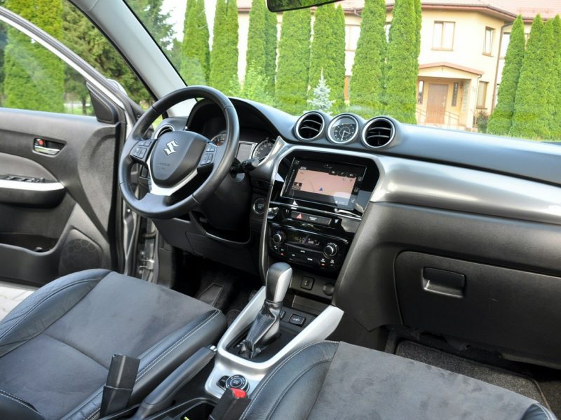Suzuki Vitara 1.6i(120KM)*4x4*Radar*Full Led*Navi*Kamera*Panorama*Skóry*Alu17"FULL II (2015-2019)