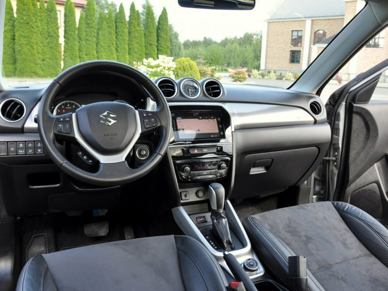 Suzuki Vitara 1.6i(120KM)*4x4*Radar*Full Led*Navi*Kamera*Panorama*Skóry*Alu17"FULL II (2015-2019)