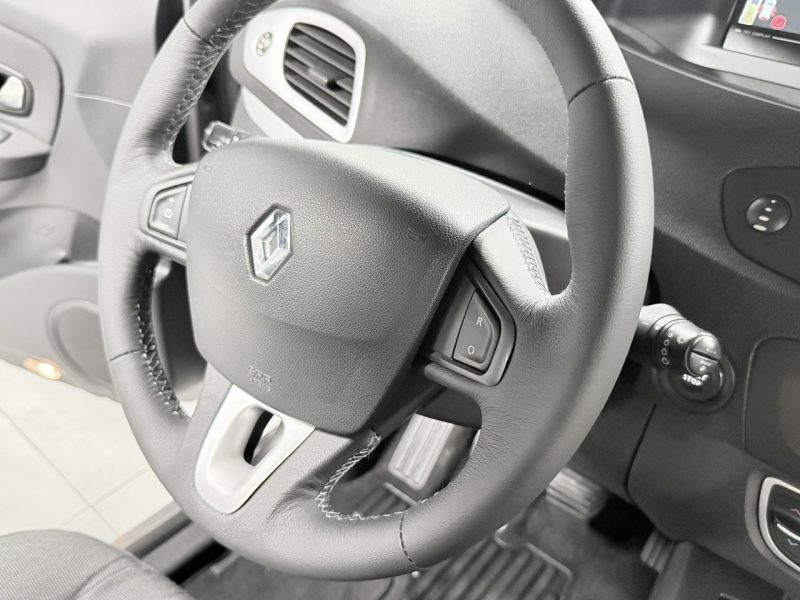 Renault Grand Scenic 1.9 DCi 130KM* I-Lift * DYNAMIQUE *Navi * Kamerka * Tempomat *7 Miejsc III (2016-2021)