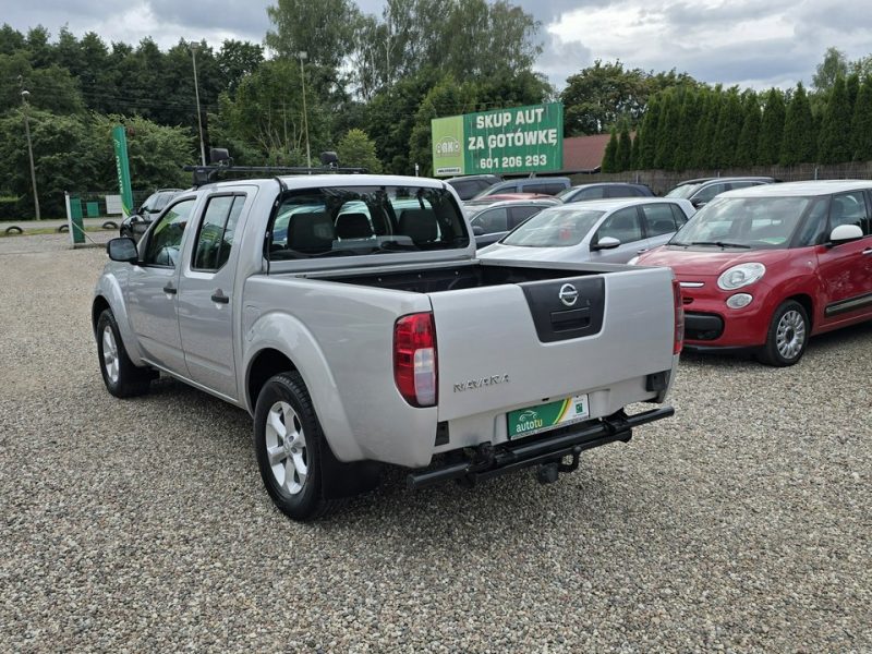 Nissan Navara Pług i solarka III (2005-2014)