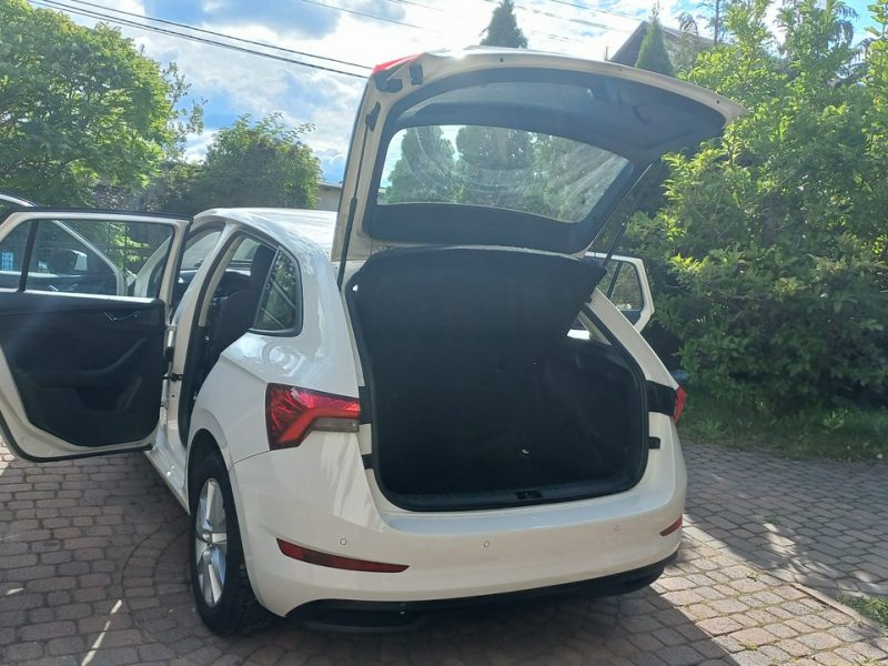 Škoda Scala REZERWACJA !!! Grzane fotele Kamera cofania Kier.wielof. FV23%