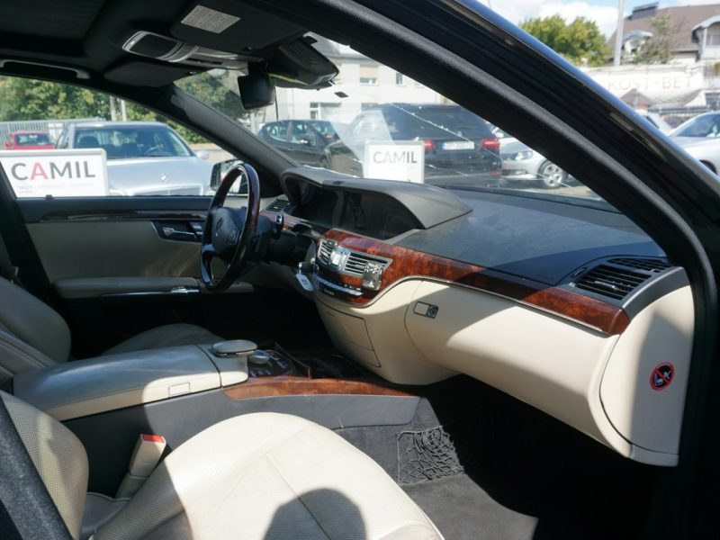 Mercedes S 320 zarejestrowany, ubezpieczony W221 (2005-2013)